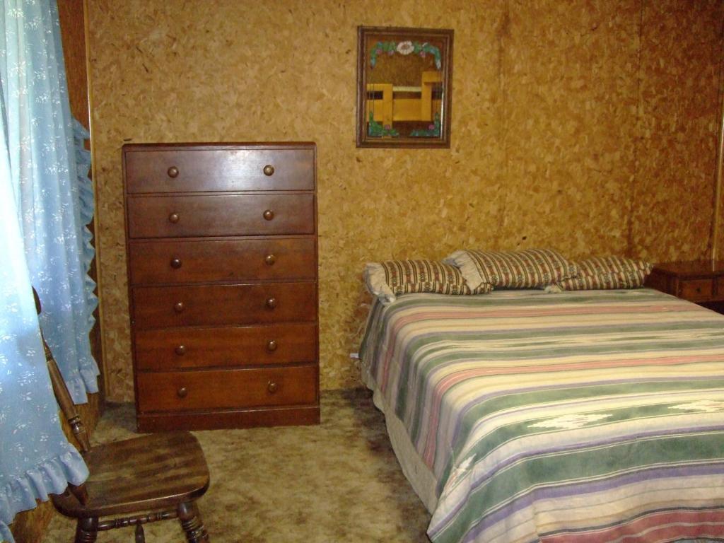 Sierra Bonita Cabins And Rv Park Guadalupita Bilik gambar